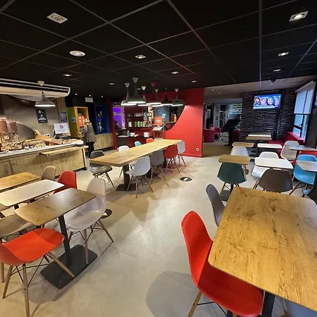 Tip Hotel Cambrai Ex Hotel F1-3