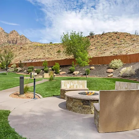Best Western Plus Zion Canyon Inn & Suites-3