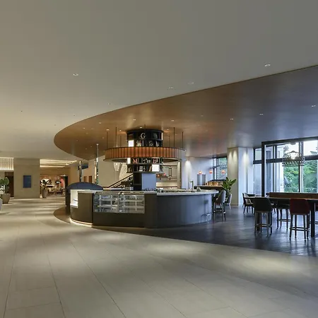 Infinisis Naha Shurijo By Hewitt Resort-2