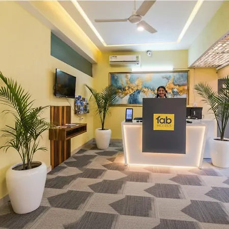 Fabhotel Kiara- 400 Meters From Medanta Hospital-2
