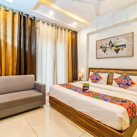 Fabhotel Kiara- 400 Meters From Medanta Hospital-3