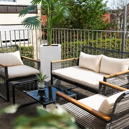 Hotel Bergamo Modern&zentral in Ludwigsburg Klimaanlage 3 Min zum Schloss WLAN Frühstück optional besonderes nachhaltiges Stadthotel in moderner Holzbauweise-2