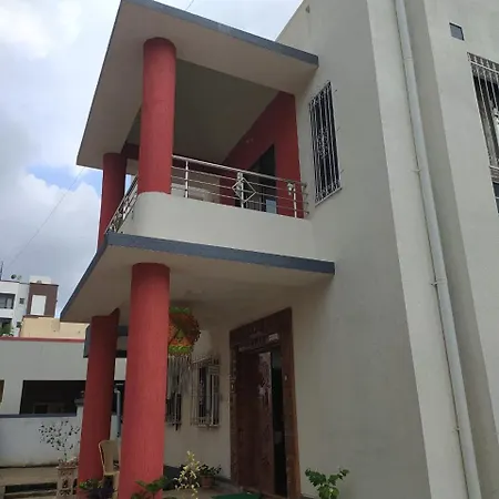 Hotel Rajanigandha Home Stay-3