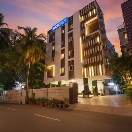 Fabhotel Cinco Primera - Nr Lv Prasad, Banjara Hills-3