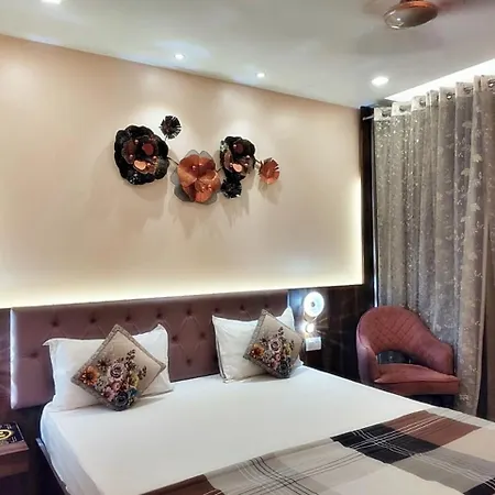 Hotel Luxuria-2
