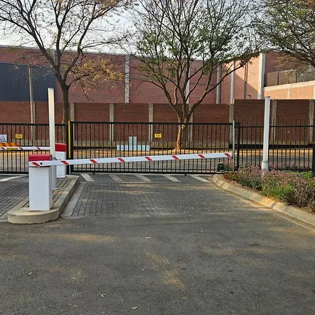 Stayeasy Rustenburg-3