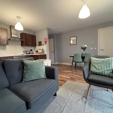 Leevin Stay Apartments City Center-2