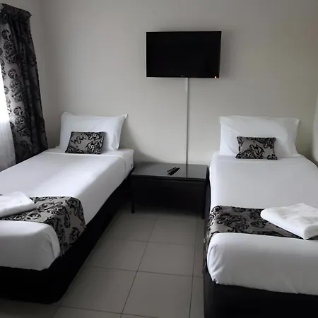 Motel 80-3