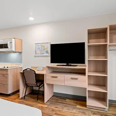 Woodspring Suites Richmond Airport-2