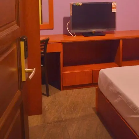 Your Hotel-3