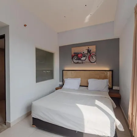 De La Charis Hotel By Waringin Hospitality-2