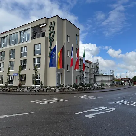 Highway Hotel-2