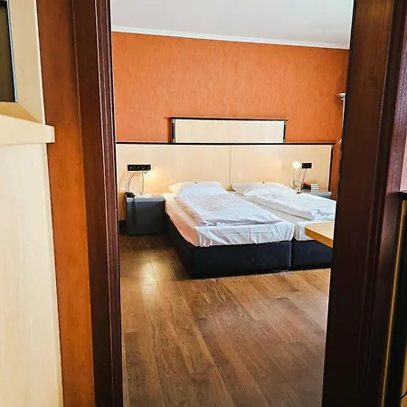 Arvena Park Hotel-3