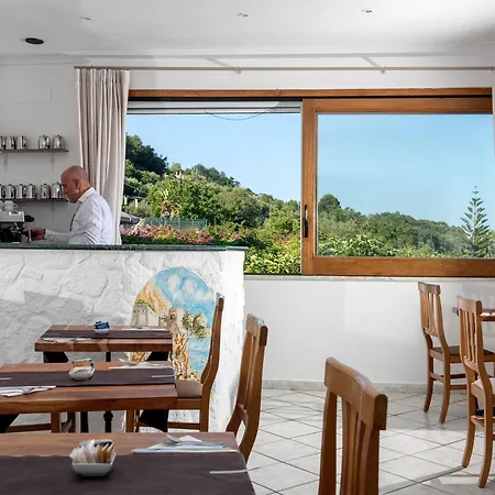 Hotel Il Girasole-3