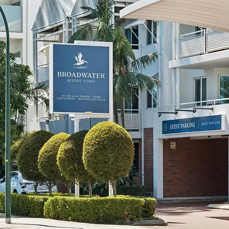 Broadwater Resort Como-3