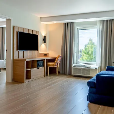 Hampton By Hilton Torreon Airport-Galerias-3