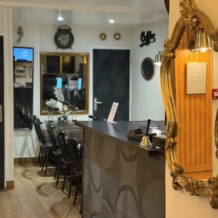 Victory Hotel Galou-3