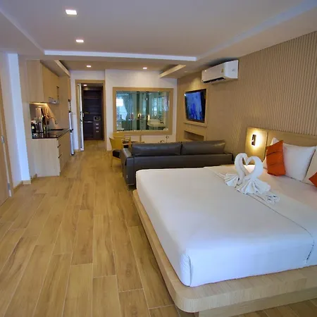 Platinum Hotel And Apartments-3