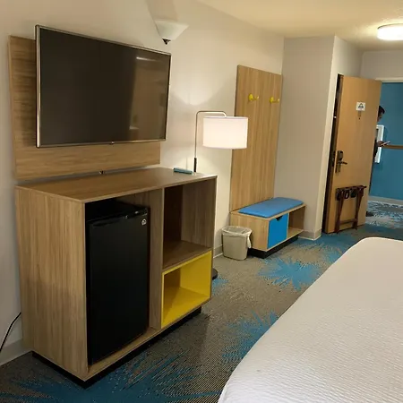 Days Inn By Wyndham Custer-2