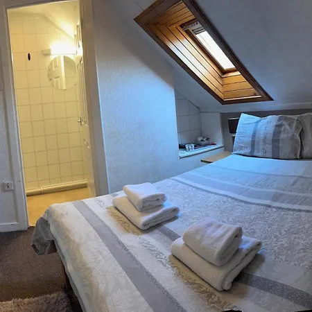 Arbour Guest House-3