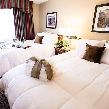 Ramada By Wyndham Juneau-2