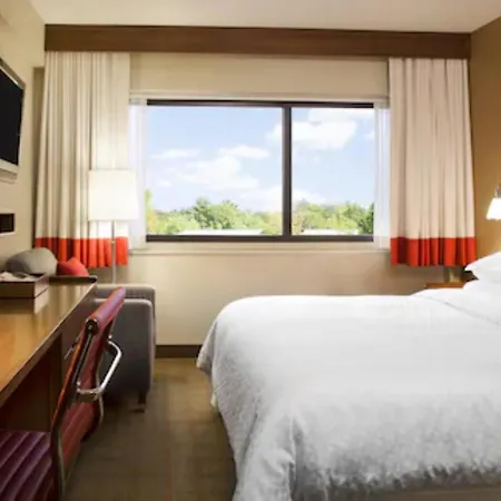 Four Points By Sheraton Edmundston Hotel & Conference Center-2