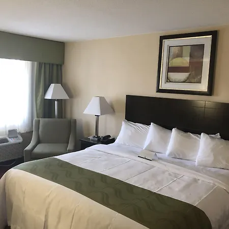 Quality Inn Shelburne - Burlington-3