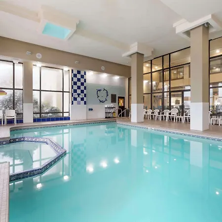 Comfort Inn & Suites Johnstown - Richland Town Center-2