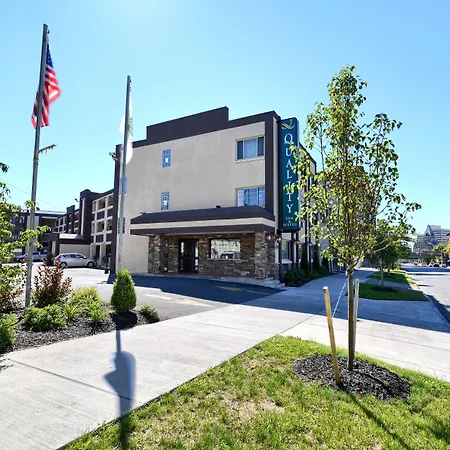 Clarion Pointe Syracuse Downtown-3