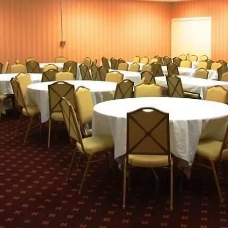 A Victory Inn & Suites - Ann Arbor-2