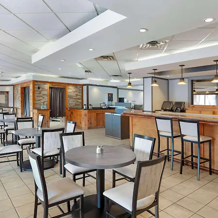 Best Western Mill River Manor-3