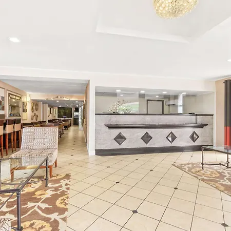 Best Western Hazlet Inn-3