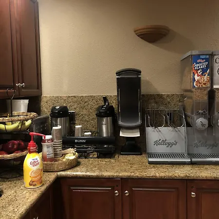 Budget Inn Of Hayward-2