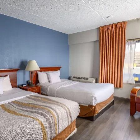 La Quinta By Wyndham New Haven-3