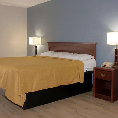 Econo Lodge Ardmore-2