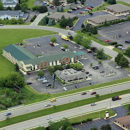 Clarion Pointe Racine - Mount Pleasant-3