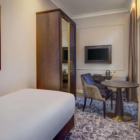 Hilton London Euston-3
