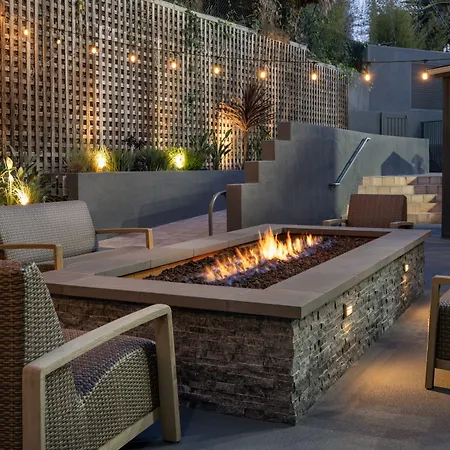 Courtyard Los Angeles Century City/Beverly Hills-2