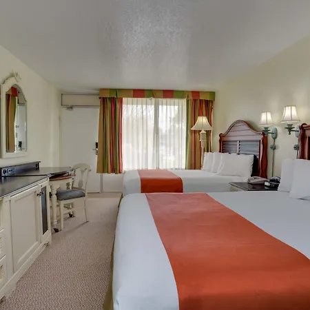 Seralago Hotel & Suites Main Gate East-3