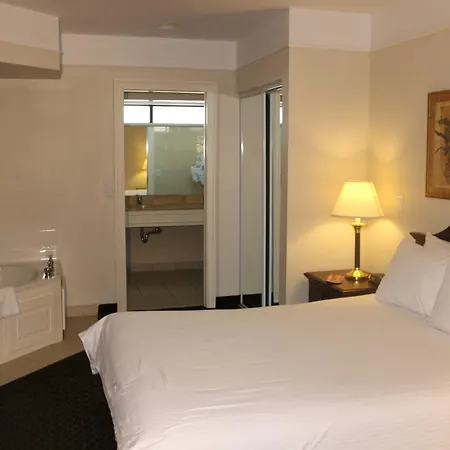 Imperial Swan Hotel And Suites Lakeland-2