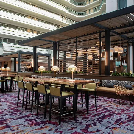 Embassy Suites By Hilton Walnut Creek-3