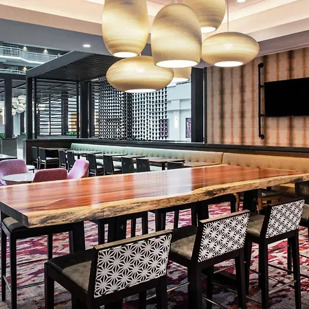 Embassy Suites By Hilton Walnut Creek-3