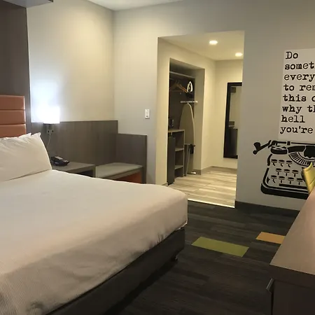 Rodeway Inn Near Melrose Ave-2