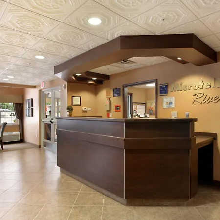Microtel Inn & Suites By Wyndham Quincy Downtown - River Area-2