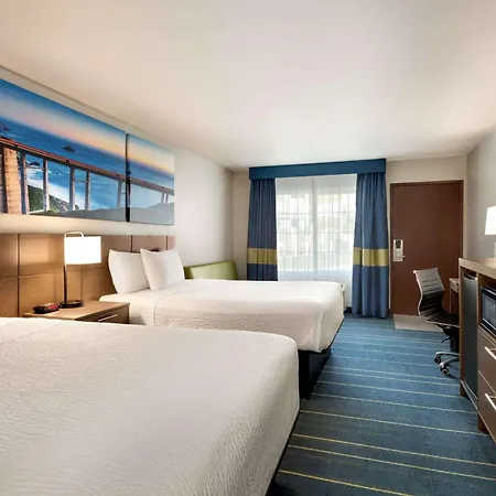 Days Inn & Suites By Wyndham Anaheim At Disneyland Park-3