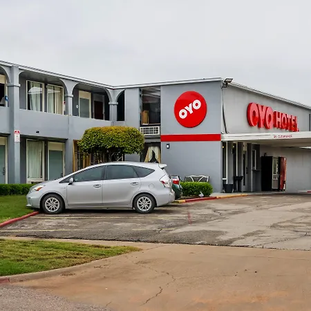 Oyo Hotel Wichita Falls - Downtown-3