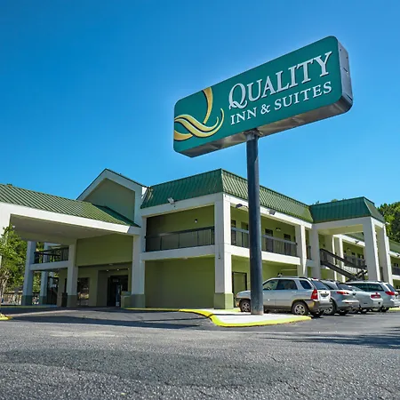 Quality Inn & Suites Near Six Flags - Austell-2