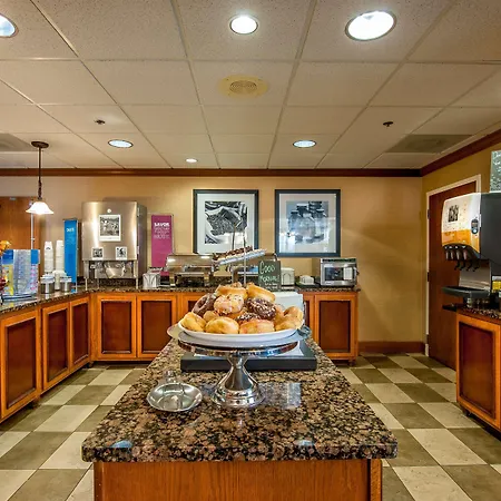 Hampton Inn Bowling Green Ky-2