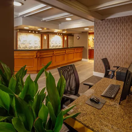 Red Lion Hotel Bellevue-2