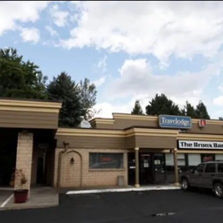 Travelodge By Wyndham East Portland/Gresham-3
